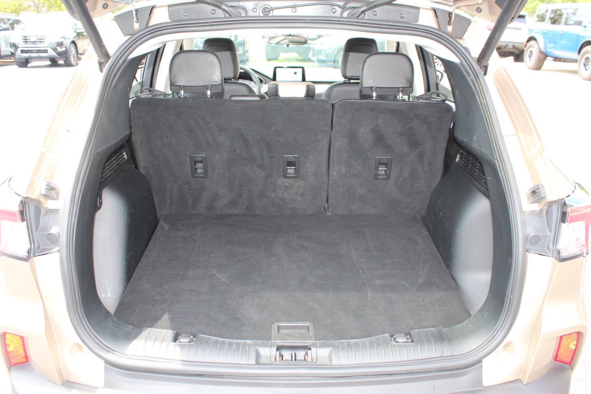 Used 2021 Ford Escape SEL FWD image 27