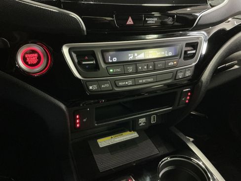 Used 2023 Honda Ridgeline Black Edition image 21