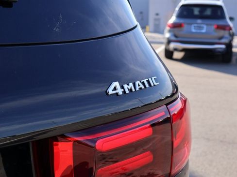 New 2026 Mercedes-Benz GLB 250 4MATIC image 8