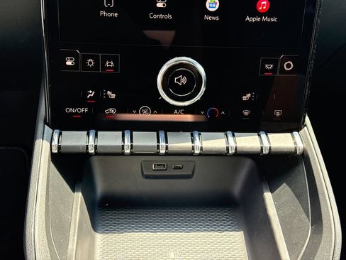 New 2027 GMC Terrain Elevation w/ Technology Package II AWD/4WD image 23
