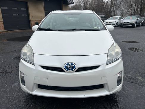 Used 2011 Toyota Prius Three FWD image 2