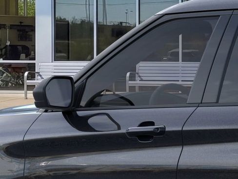 New 2026 Ford Explorer Active RWD image 20