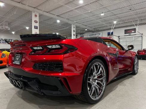 Used 2024 Chevrolet Corvette Z06 w/ Stealth Interior Trim Package RWD image 3