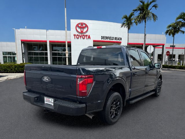 Used 2024 Ford F150 XLT w/ XLT Black Appearance Package RWD image 7