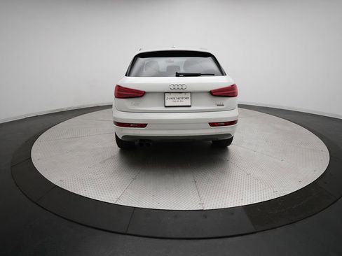 Used 2018 Audi Q3 2.0T Premium Plus w/ Premium Plus Package image 12