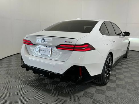 Used 2024 BMW i5 M60 w/ Premium Package AWD/4WD image 4