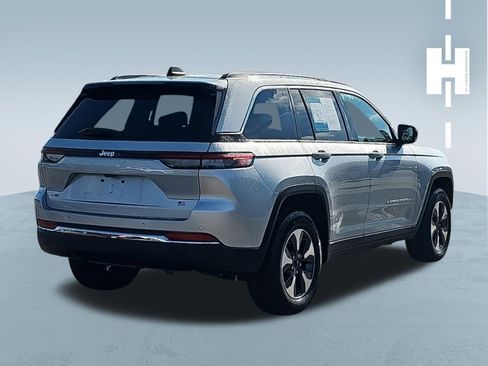 Used 2022 Jeep Grand Cherokee Limited 4xe image 3