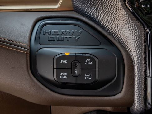 Used 2025 RAM 2500 Limited image 24