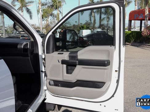 Used 2017 Ford F450 XL w/ Power Equipment Group image 37