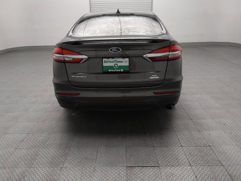 Used 2019 Ford Fusion SE w/ Equipment Group 151A FWD image 7