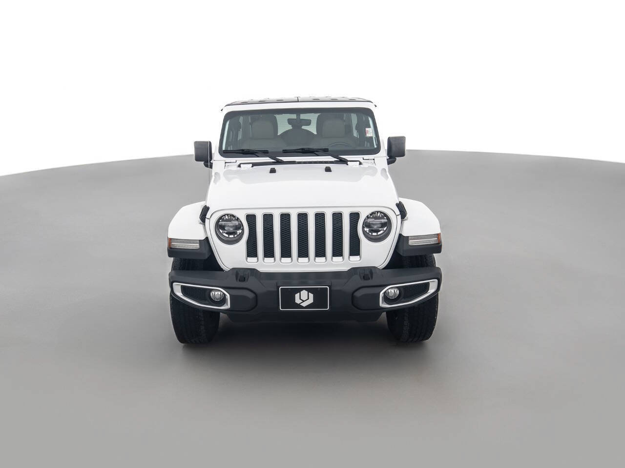 Used 2018 Jeep Wrangler Unlimited Sahara AWD/4WD image 2