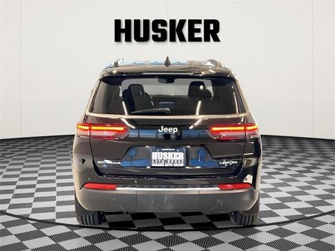 Used 2021 Jeep Grand Cherokee L Limited w/ MOPAR Finishing Package image 4