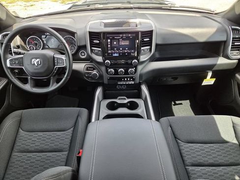 New 2026 RAM 1500 Express AWD/4WD image 11