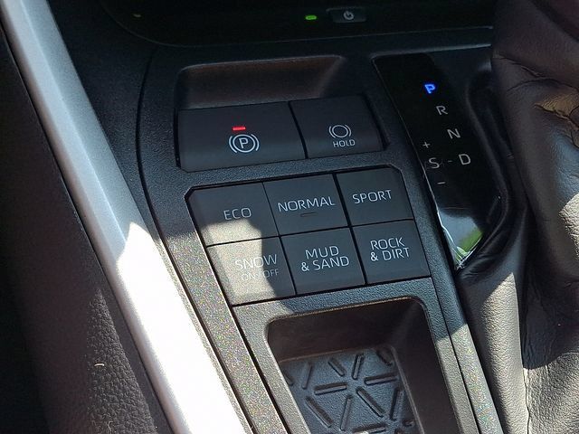 Certified 2025 Toyota RAV4 XLE Premium w/ Weather Package AWD/4WD image 25