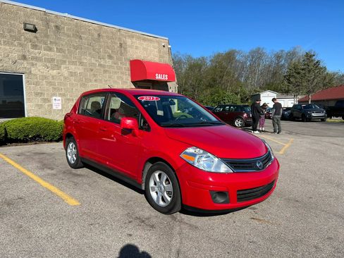 Used 2012 Nissan Versa 1.8 S w/ Special Edition Pkg FWD image 3