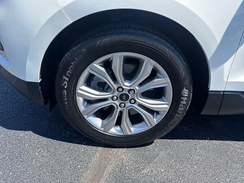 Used 2023 Ford Edge Titanium w/ Equipment Group 301A AWD/4WD image 23