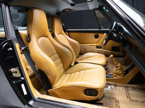 Used 1987 Porsche 911 Carrera image 11