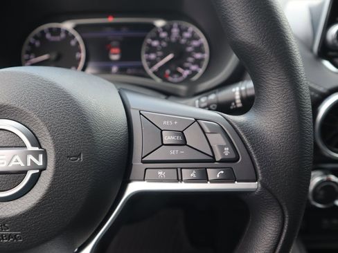 New 2025 Nissan Sentra SV w/ Trunk Package image 18