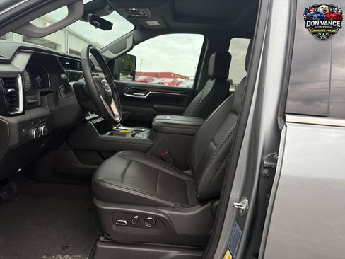 Used 2024 GMC Sierra 2500 Denali w/ Denali Reserve Package AWD/4WD image 10