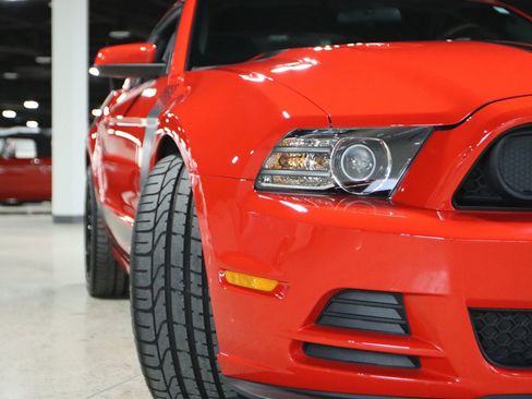 Used 2013 Ford Mustang Boss 302 w/ Boss 302 Accessory Pkg image 29
