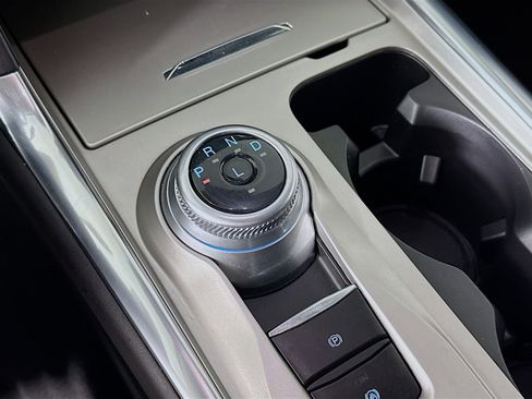 Used 2023 Ford Explorer XLT w/ Equipment Group 202A image 20