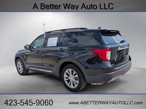 Used 2020 Ford Explorer XLT w/ Equipment Group 202A AWD/4WD image 5