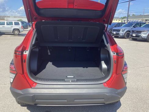 Used 2024 Hyundai Kona SEL w/ Convenience Package AWD/4WD image 10