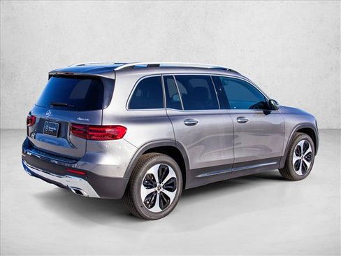 New 2026 Mercedes-Benz GLB 250 4MATIC image 5