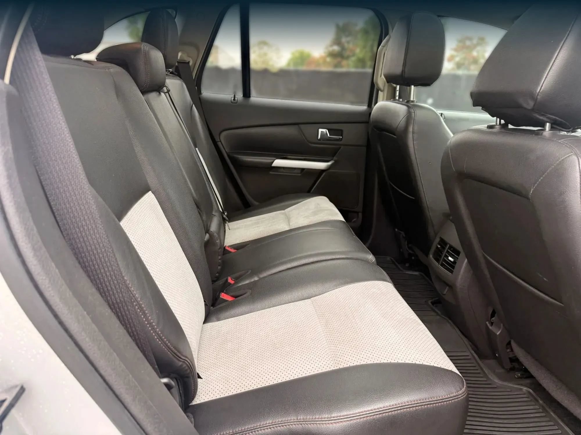 Used 2013 Ford Edge SEL AWD/4WD image 20