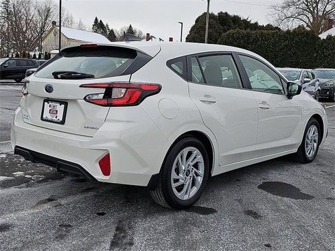 Certified 2025 Subaru Impreza 2.0i image 6