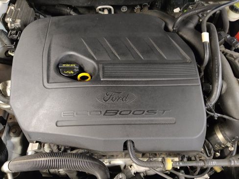 Used 2016 Ford Fusion SE FWD image 30