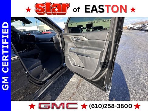 Certified 2024 Chevrolet Traverse LS w/ Midnight/Sport Edition image 11