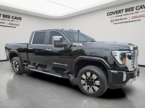 Used 2024 GMC Sierra 2500 Denali w/ Denali Reserve Package image 1