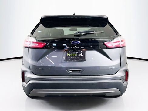 Used 2024 Ford Edge SEL image 7