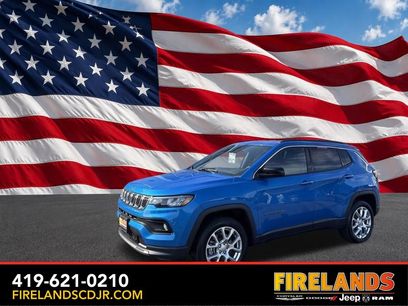 Used 2024 Jeep Compass Latitude w/ Sun and Sound Group