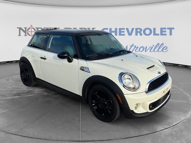 Used 2013 MINI Cooper S FWD image 1