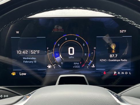 New 2025 Chevrolet Traverse LT w/ Enhanced Driving Package image 32