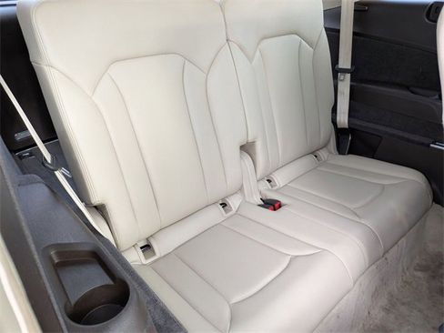 Used 2018 Audi Q7 3.0T Prestige w/ Prestige Package image 33