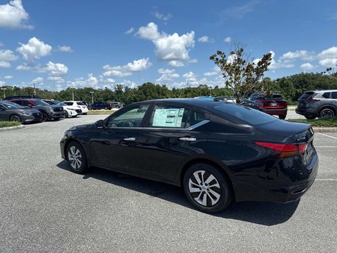 New 2025 Nissan Altima 2.5 S image 6