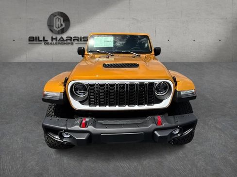 New 2026 Jeep Wrangler Unlimited Rubicon AWD/4WD image 2