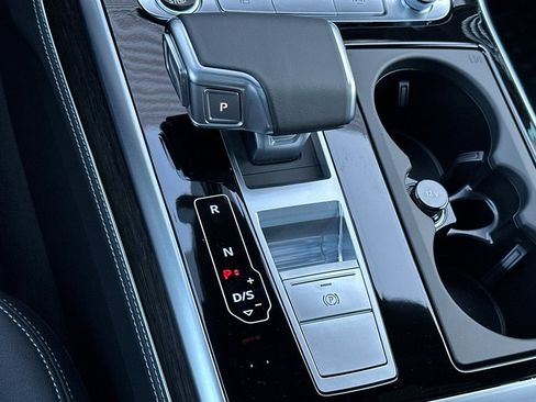 New 2026 Audi Q8 Premium Plus image 21