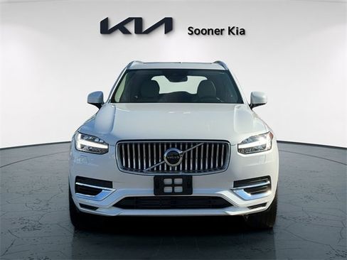 Used 2021 Volvo XC90 T8 Inscription w/ Advanced Package image 2