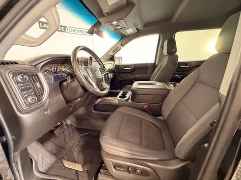 Used 2019 Chevrolet Silverado 1500 LT Trail Boss AWD/4WD image 16