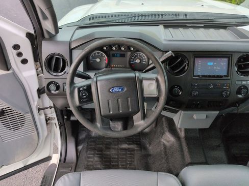 Used 2016 Ford F250 XL w/ XL Value Package RWD image 15