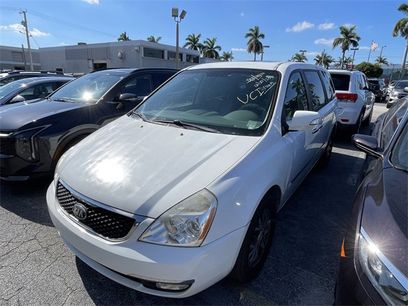 Used 2014 Kia Sedona EX w/ Luxury Package