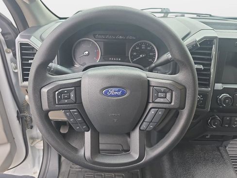 Used 2022 Ford F250 XLT w/ XLT Value Package AWD/4WD image 14