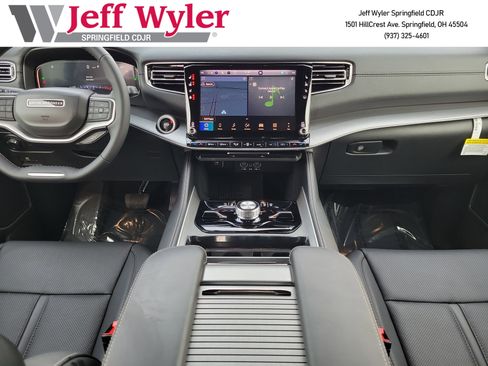 New 2026 Jeep Grand Wagoneer Limited w/ Convenience Group I image 7