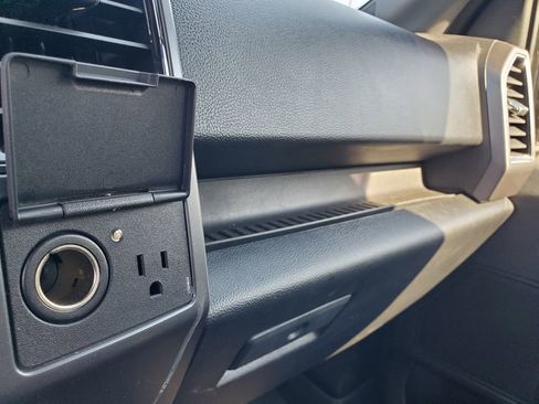 Used 2019 Ford F150 XLT w/ Equipment Group 302A Luxury image 22