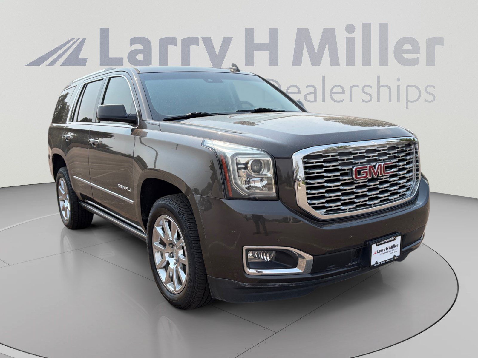 Used 2019 GMC Yukon Denali AWD/4WD image 8