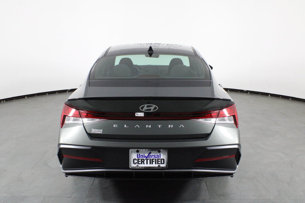 Certified 2026 Hyundai Elantra SEL Sport Premium FWD image 11